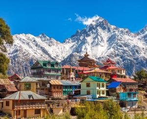 Himachal_Cold_wave_in_higher_areas_dense_fog_in_lower_areas_find_out_how_long_the_weather_will_remain_dry.