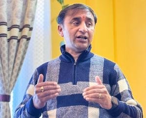 The-VB-G-RAM-G-scheme-will-benefit-the-poor-people-in-villages-Keshav-Chauhan