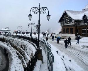 Himachal: Weather will remain dry these days, heavy rain and snowfall will occur on this day, know the update