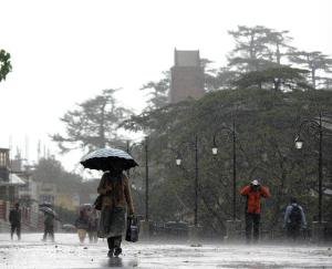 Himachal_Weather_to_worsen_across_the_state_today_with_7_districts_on_alert_for_a_severe_storm