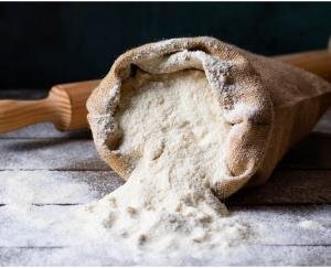 Himachal_APL_consumers_shocked_only_this_many_kilos_of_flour_will_be_available_at_depots