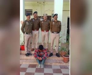 In Solan, the stepfather killed the innocent child and was secretly taking him to bury him.