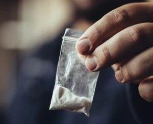 Mandi_Husband_was_in_jail_wife_arrived_with_drugs_know_the_whole_story