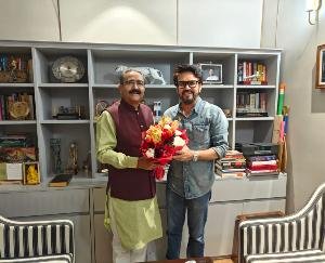 Bikram Thakur met MP Anurag Thakur in New Delhi and discussed development work in the area.