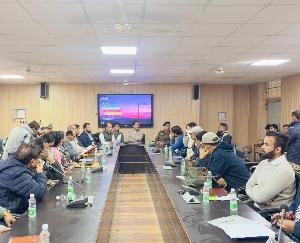 Indora_Officials_should_ensure_timely_resolution_of_public_problems_Malendra_Rajan