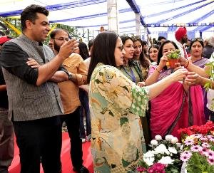 Solan_Shoolini_University's_flower_festival_exhibition_attracts_over_500_visitors