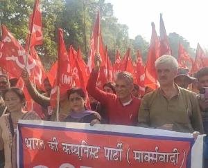 Himachal's gardeners_will_hold_a_public_outrage_rally_in_Delhi_today_will_protest_against_the_government.