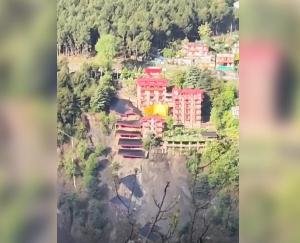 Massive landslide in Bandrol, Kullu; part of hotel collapses, JNV building also in danger