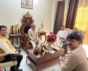 Kangra: Delegation of Saksham organization from Jammu and Kashmir and Himachal Pradesh met the Governor.