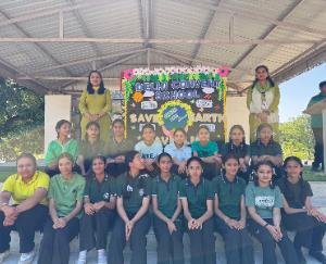  Dehra: Children of Delhi Convent School Sunhet celebrated 'Earth Day' by planting trees