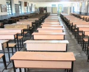 Education system exposed in the Assembly: 177 schools lack buildings; students—the future—are studying in rest houses and panchayat buildings.