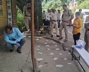Youth dies after assault at the mandi; succumbs in hospital; three youths accused of murder.