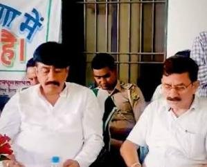 MLA Vivek Sharma interacted with residents across 61 panchayats in Kutlehar, stating that eligible families would benefit from the BPL selection process.