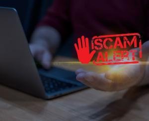 Woman duped of ₹46,000 under the pretext of buying a suit.