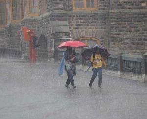 Weather turns in Himachal; snowfall on high peaks; alert issued for rain and squalls.
