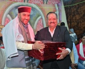 Sunil Kashyap attended the Dussehra celebrations in Gadhkal as the chief guest.