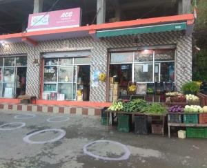 सायरी में दुकानें खुलने से दुकानदारों में खुशी का माहौल