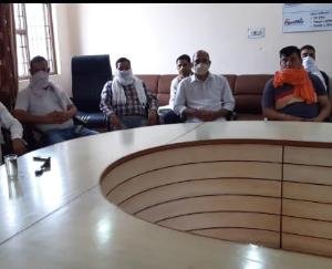 डीजल की बढ़ी हुई कीमतों को लेकर आल इंडिया रोड ट्रांसपोर्ट वर्कर फैडरेशन ने किया जोरदार विरोध