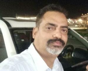 लोडिंग के लिए कई घंटे फैक्ट्री में ही लगने से, ट्रक ड्राइवरों को हो रही मुश्किल