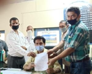 नंबरदार यूनियन ने मांगों को लेकर नायब तहसीलदार को सौंपा ज्ञापन 