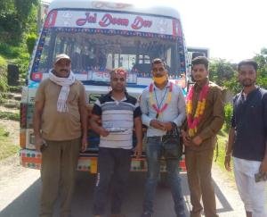 बसों की आवाजाही शुरू होने से लोगों में भारी उत्साह 