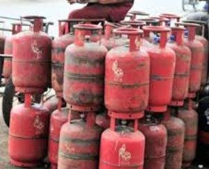  घरेलू रसोई गैस सिलेण्डर की दरों में परिवर्तन, अब ये रहेंगे दाम 