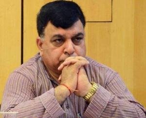 बिल्कुल स्वस्थ हैं पूर्व सांसद सुरेश चंदेल