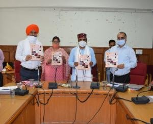 डाॅ. सैजल ने किया सहज प्रयास का विमोचन