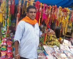 क्या इस बार त्योहारों को भी निगल जाएगा कोरोना?