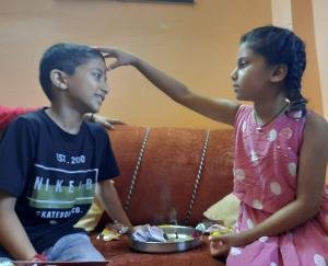 कुनिहार में भारी उत्साह के साथ मनाया गया रक्षाबंधन का पर्व