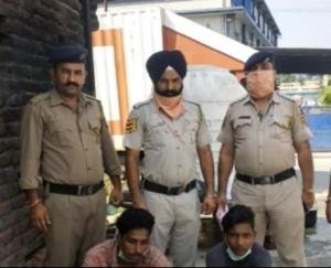 Puruwala-police-team-busts-thieves-7-mobiles-recovered 