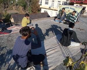 नेहरू युवा क्लब मनलोग बड़ोग ने किया जागरूक