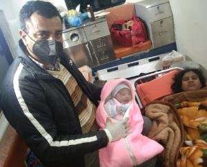 108-employees-again-did-successful-delivery-of-woman