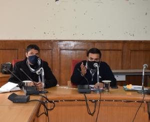 Additional-Deputy-Commissioner-reviews-meeting-to-prepare-for-natural-disaster-preparedness