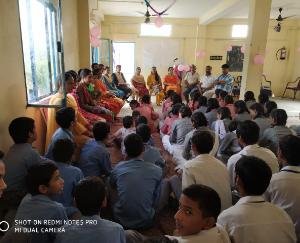 अध्यापक दिवस के अवसर पर धावशा में शिक्षा संवाद का आयोजन