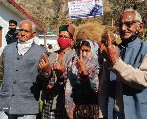  Polling completed in 13 gram panchayats of Solan development block