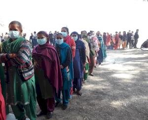 voting-in-third-phase-in-Dharampur-development-block