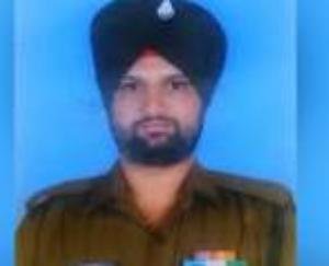 Indian-army-soldier-martyred-in-Pakistani-firing