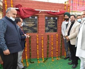 Vice President inaugurates Covid-19 Make Shift Hospitals