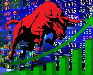 For the first time, the Sensex has crossed 52 thousand, the Nifty is also fast