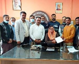 People upset due to lack of parking facilities