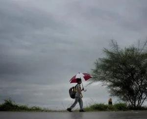 Thunderstorms-and-lightning-likely-in-Himachal-Pradesh