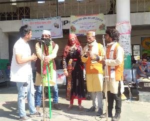 Artists of Geet Sangeet Manch Banjar made aware to avoid tuberculosis in Ani